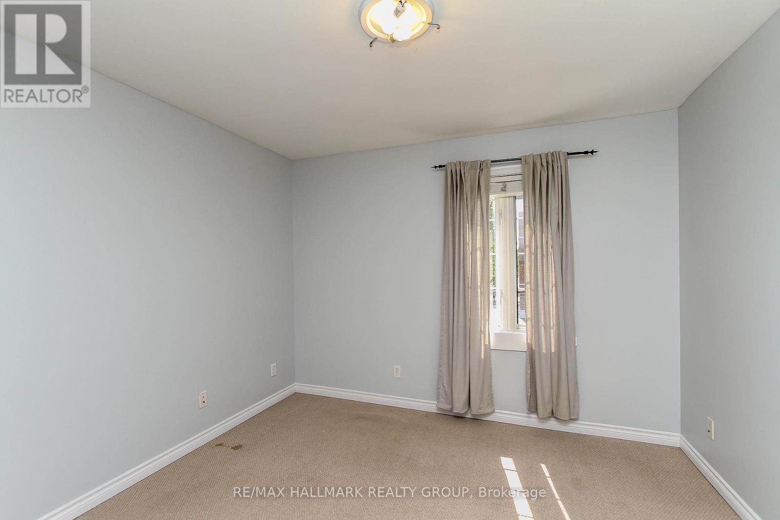 179 Genest Street, Ottawa, Ontario  K1L 7Y8 - Photo 17 - X12484442