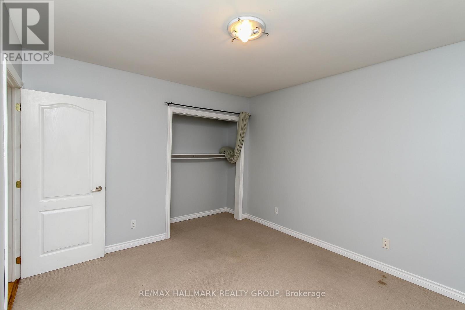 179 Genest Street, Ottawa, Ontario  K1L 7Y8 - Photo 18 - X12484442