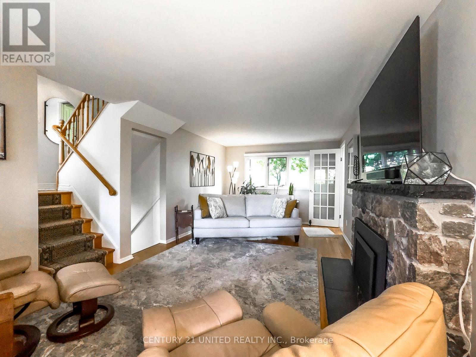 45 Crestwood Avenue, Peterborough, Ontario K9J 1N1 - Photo 30 - X12419689