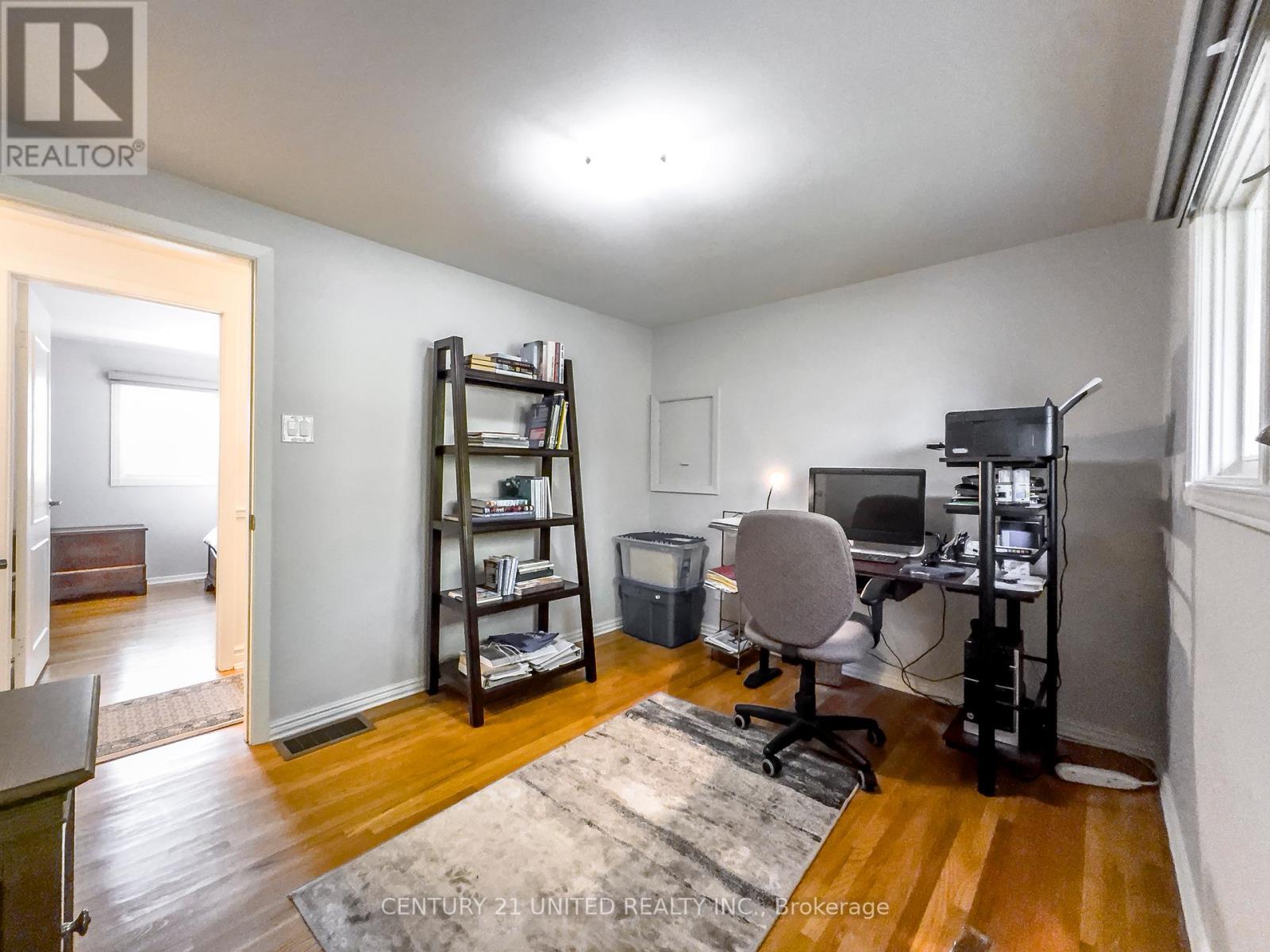 45 Crestwood Avenue, Peterborough, Ontario K9J 1N1 - Photo 25 - X12419689