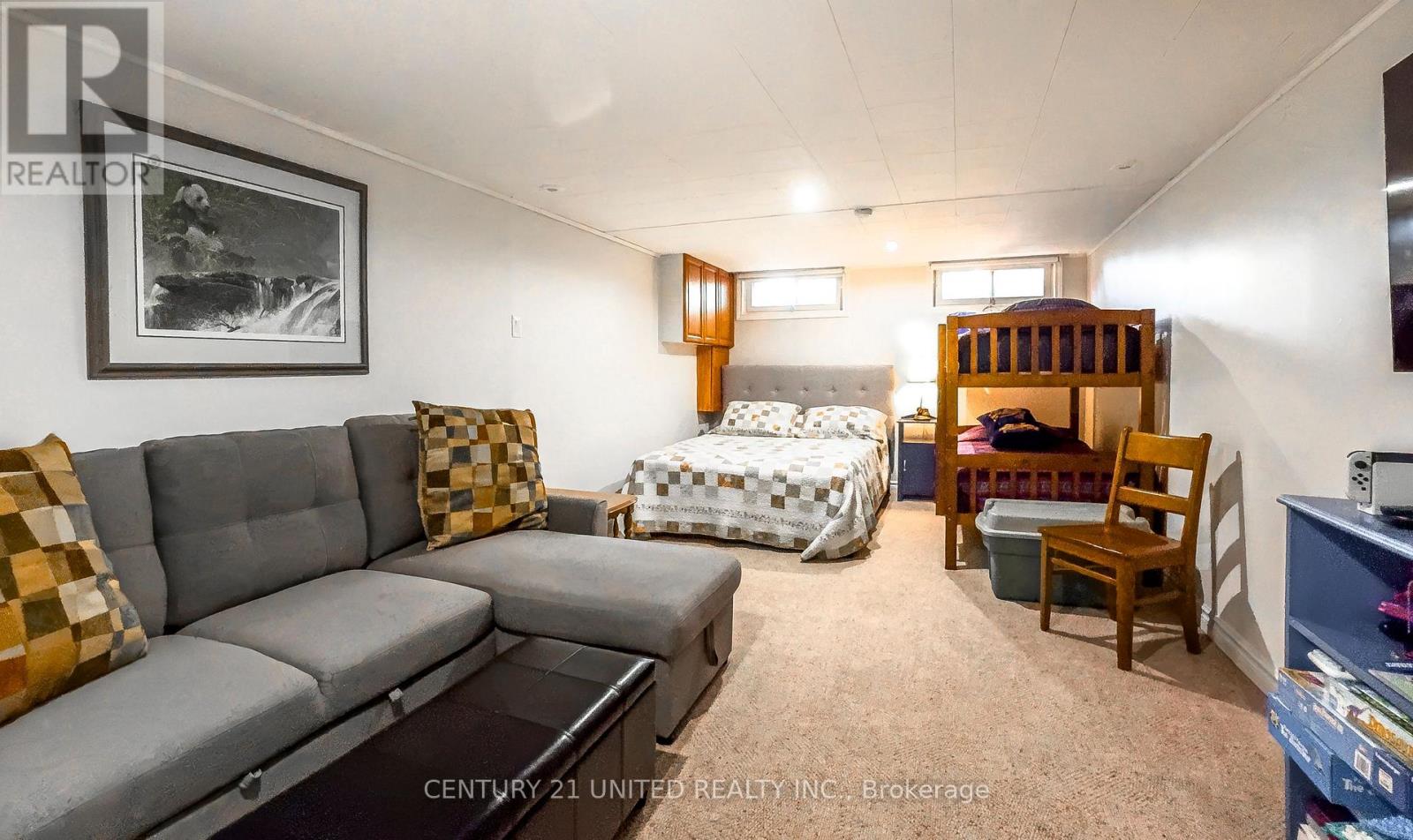 45 Crestwood Avenue, Peterborough, Ontario K9J 1N1 - Photo 33 - X12419689