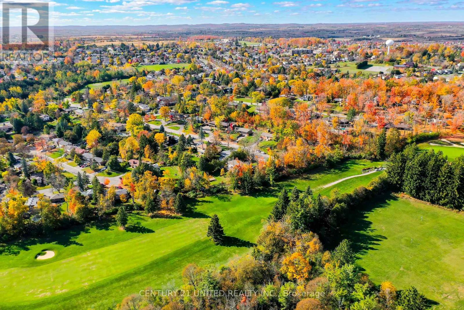 45 Crestwood Avenue, Peterborough, Ontario K9J 1N1 - Photo 4 - X12419689