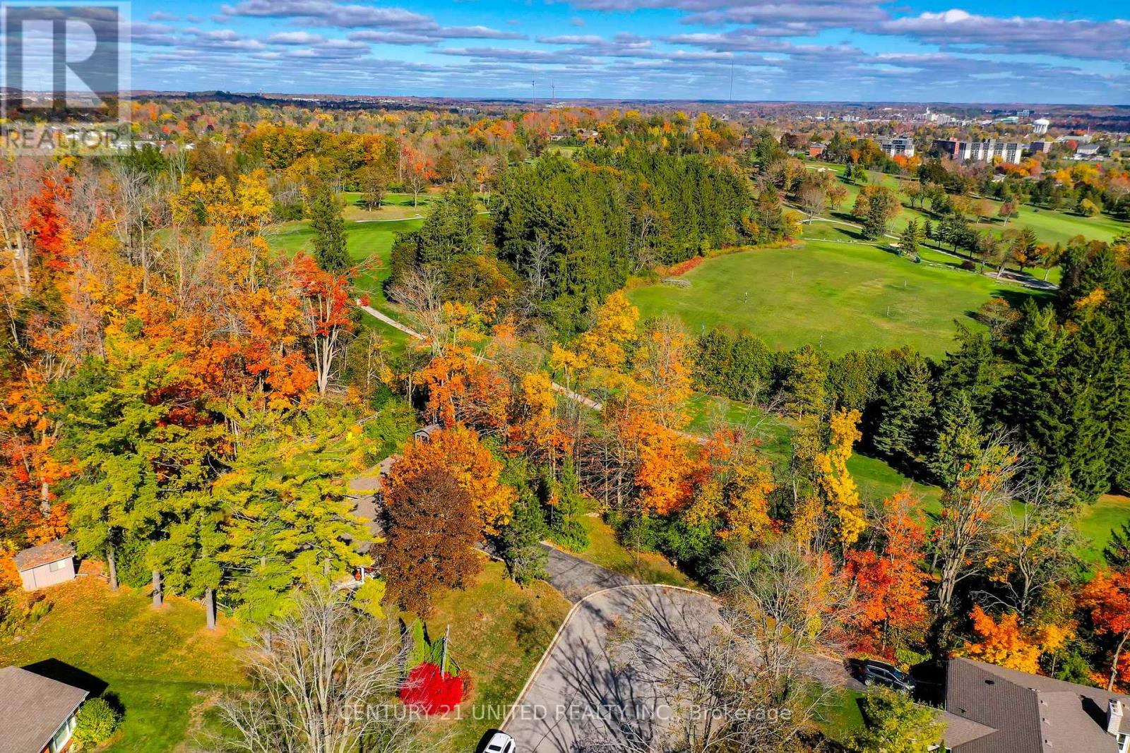 45 Crestwood Avenue, Peterborough, Ontario K9J 1N1 - Photo 7 - X12419689