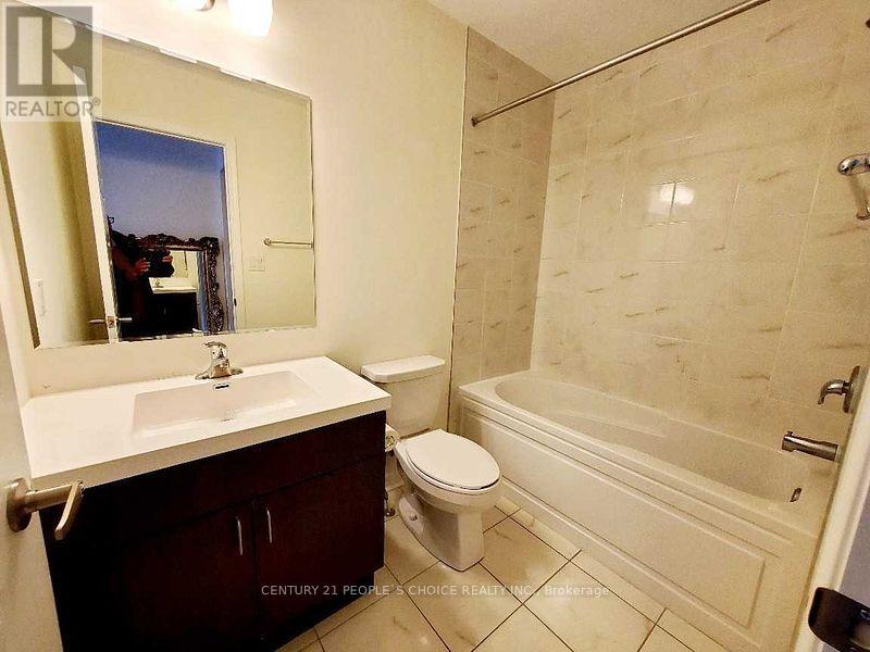 40 - 143 Ridge Road, Cambridge, Ontario  N3E 0E1 - Photo 24 - X12484311