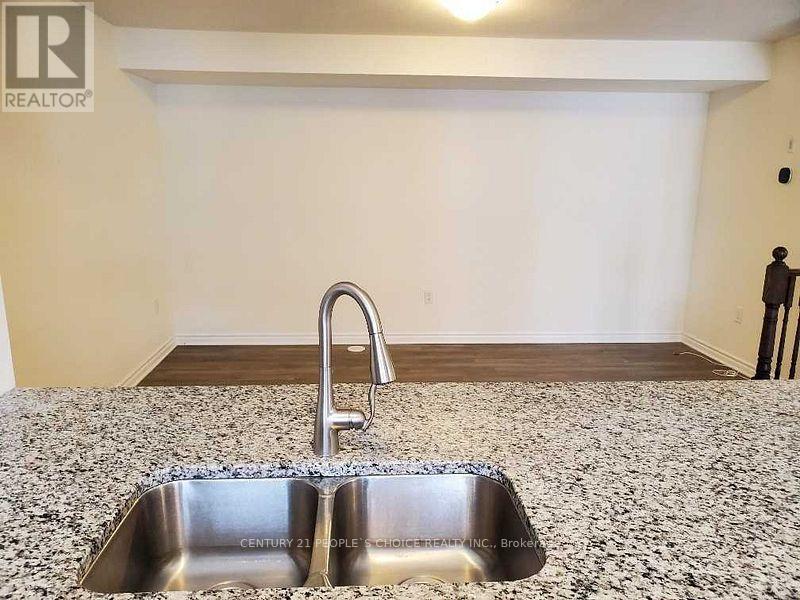 40 - 143 Ridge Road, Cambridge, Ontario  N3E 0E1 - Photo 8 - X12484311