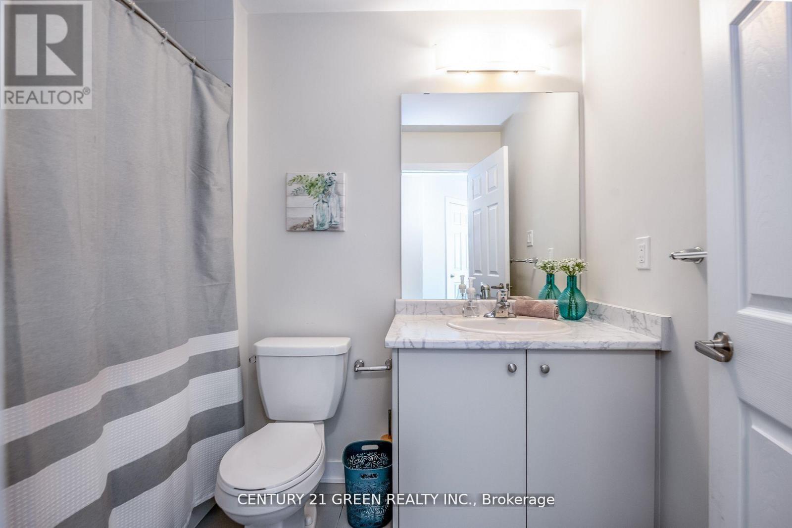 414 Eastbridge Avenue, Welland, Ontario  L3B 0M7 - Photo 18 - X12484319