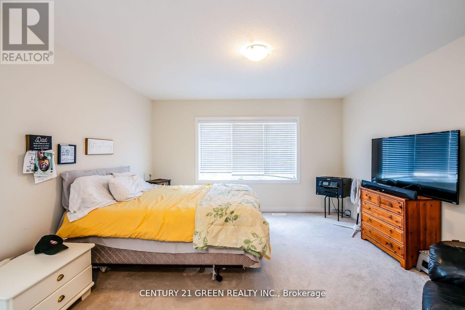 414 Eastbridge Avenue, Welland, Ontario  L3B 0M7 - Photo 23 - X12484319