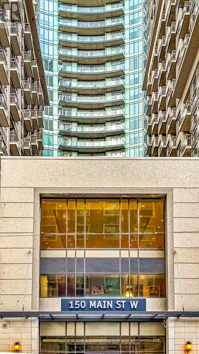 801 - 150 Main Street W, Hamilton, Ontario  L8P 1H8 - Photo 2 - X12484332