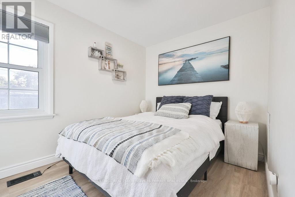 Upper - 47 Castlefield Drive, Hamilton, Ontario  L8T 3R1 - Photo 23 - X12484354