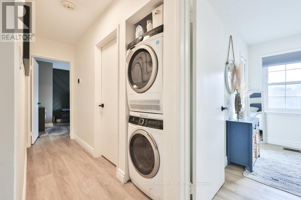 Upper - 47 Castlefield Drive, Hamilton, Ontario  L8T 3R1 - Photo 27 - X12484354