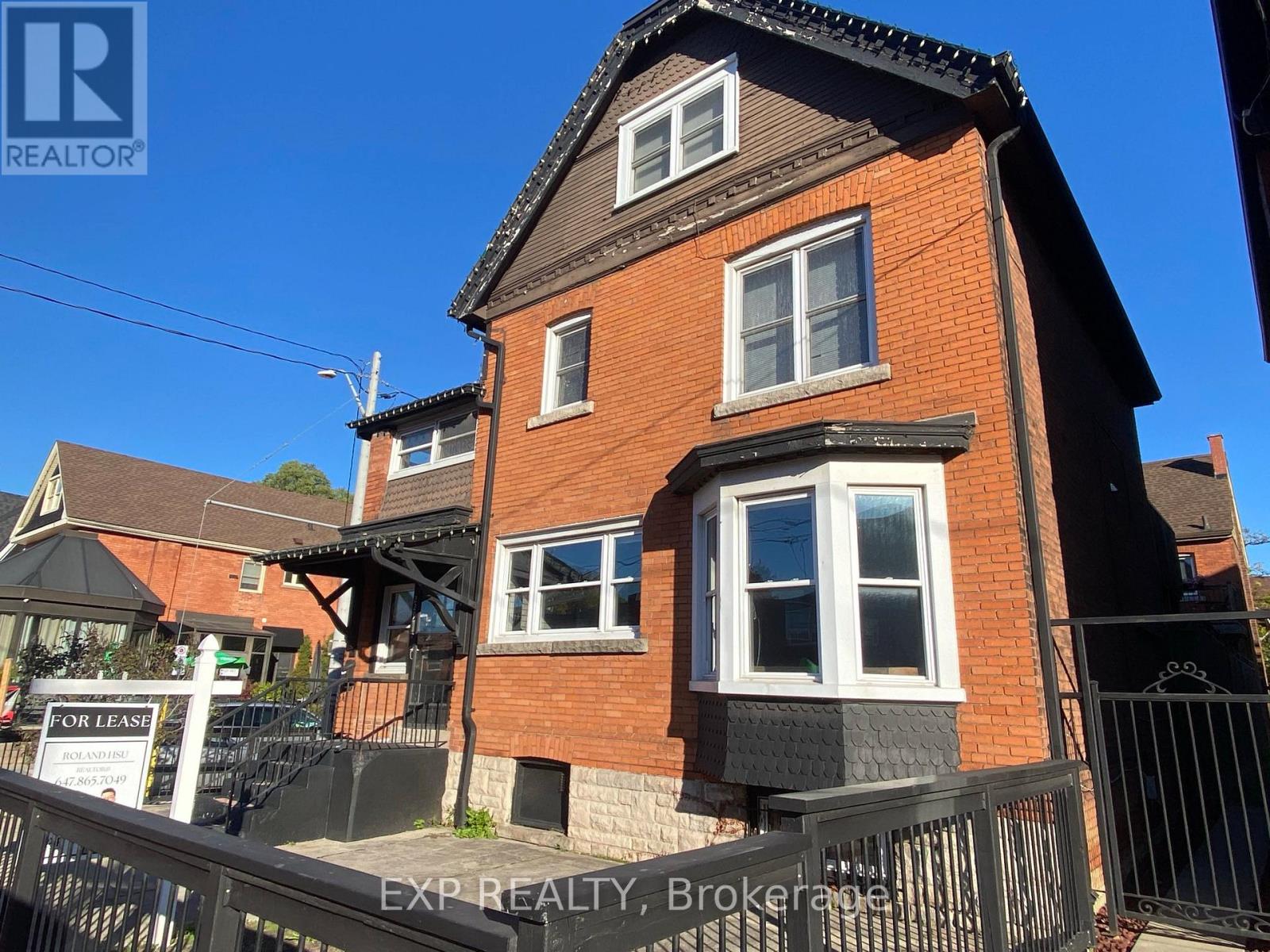 Commercial - 229 Locke Street S, Hamilton, Ontario  L8P 4B8 - Photo 2 - X12484372