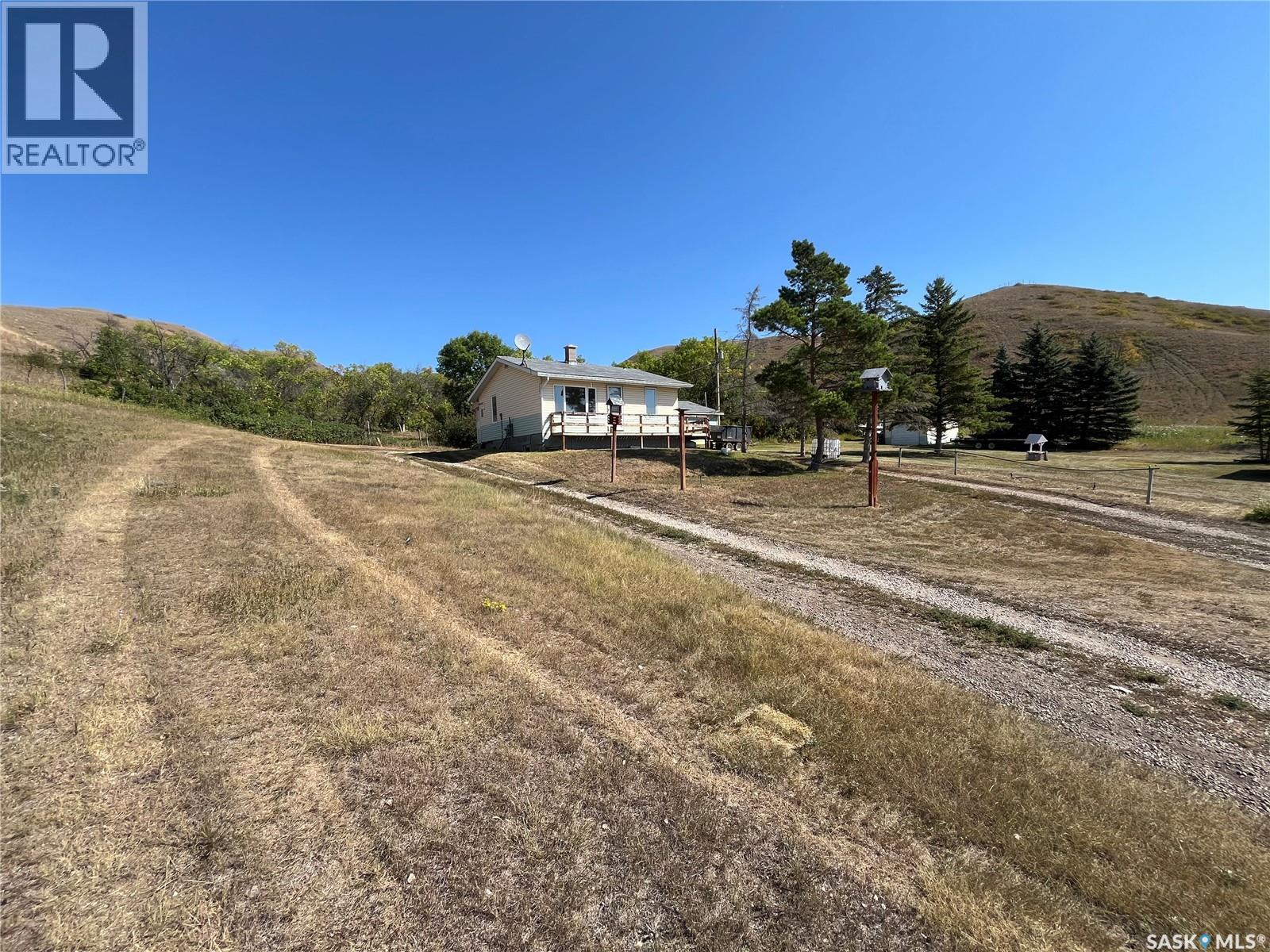 63 Highway 56, North Qu'appelle Rm No. 187, Saskatchewan  S0G 1S0 - Photo 1 - SK016786