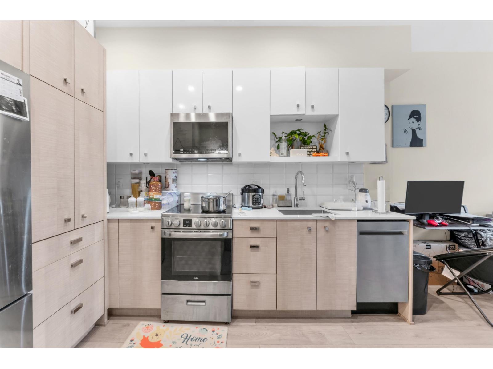 516 10838 Whalley Boulevard, Surrey, British Columbia  V3R 0G8 - Photo 5 - R3059638