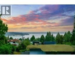 1550 PALMERSTON AVENUE, West Vancouver, British Columbia