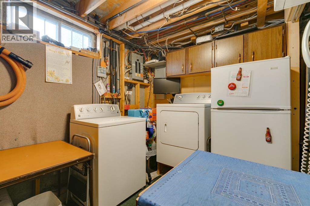 360 Malvern Close Ne, Calgary, Alberta  T2A 4W7 - Photo 31 - A2259878