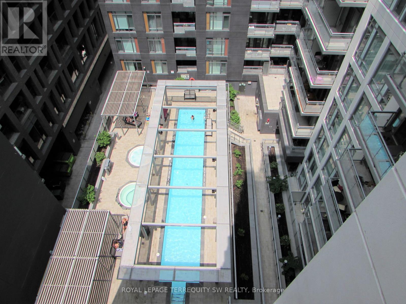 1129 - 525 Adelaide Street W, Toronto, Ontario  M5V 0N7 - Photo 20 - C12482446