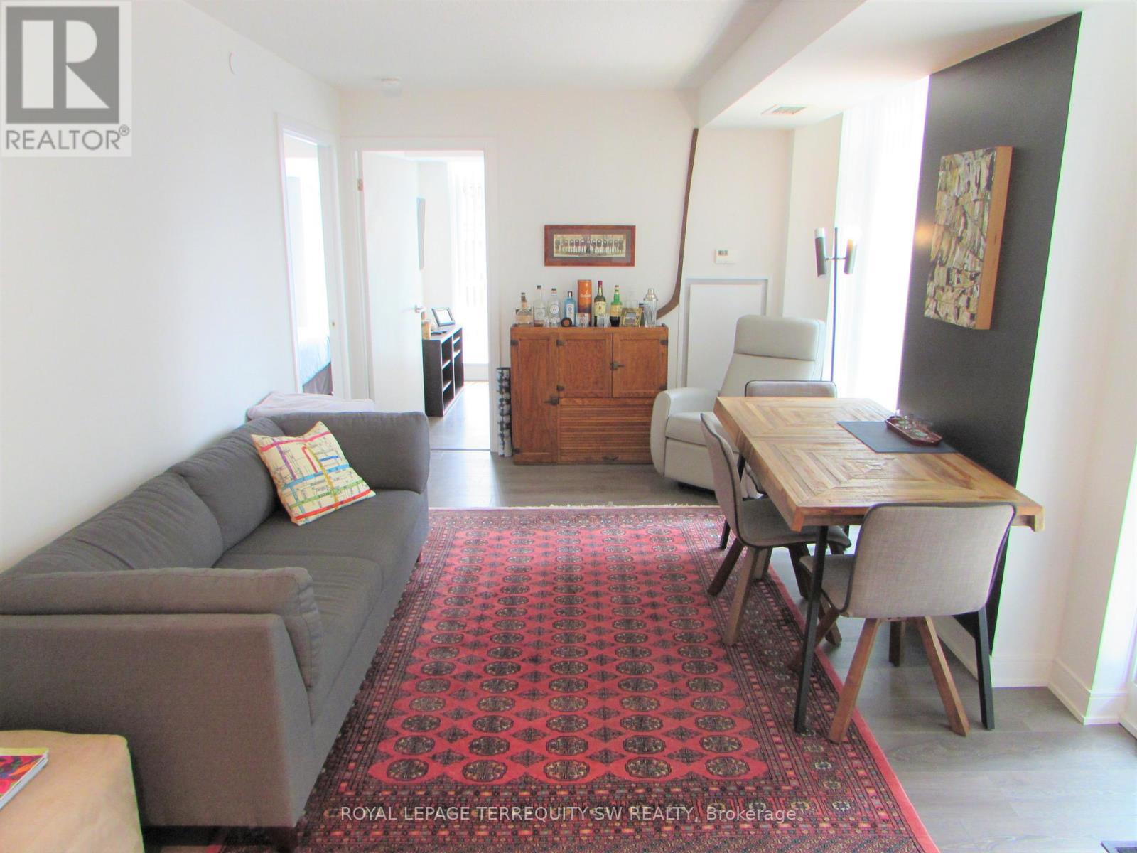 1129 - 525 Adelaide Street W, Toronto, Ontario  M5V 0N7 - Photo 15 - C12482446
