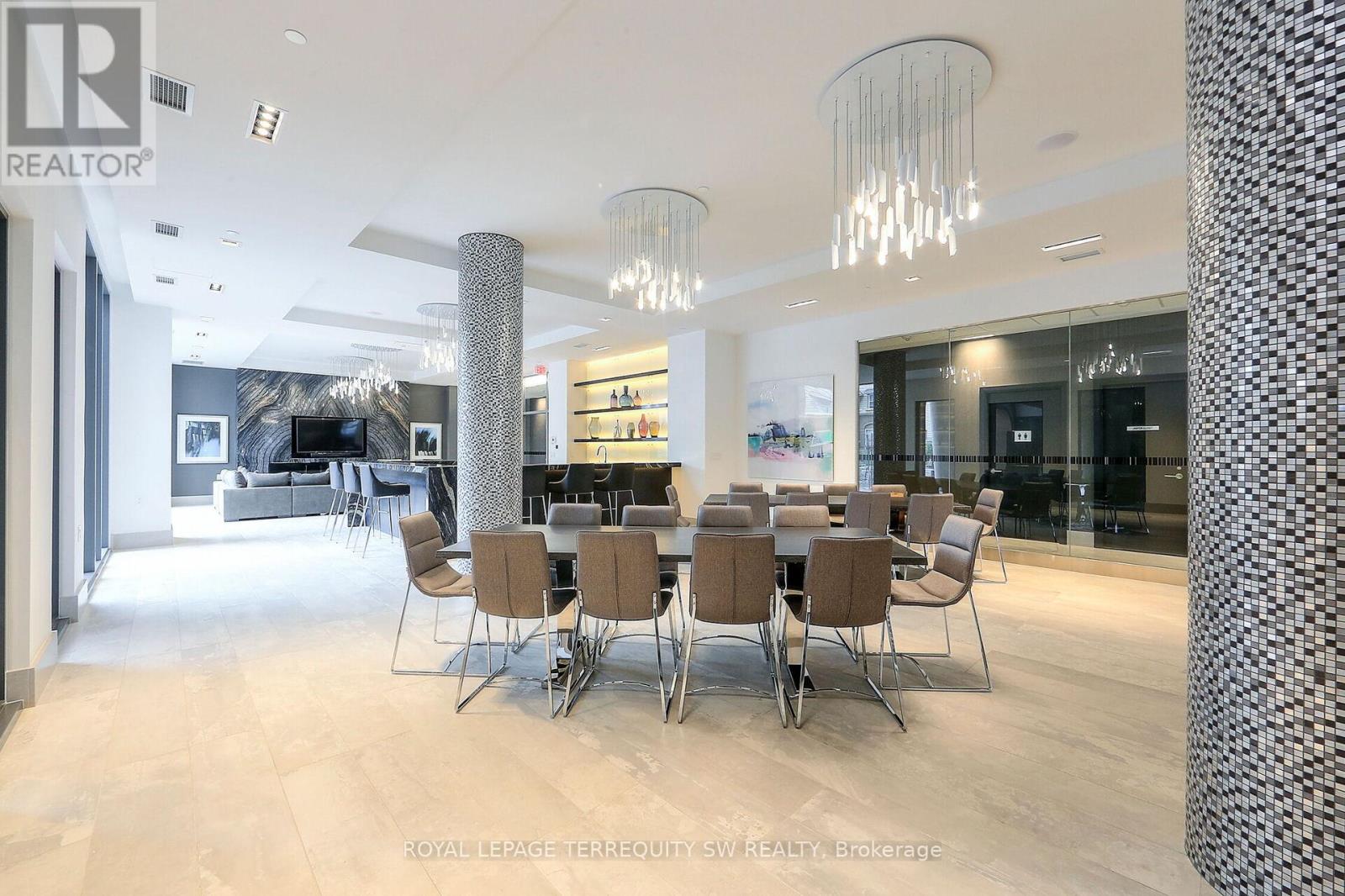 1129 - 525 Adelaide Street W, Toronto, Ontario  M5V 0N7 - Photo 28 - C12482446