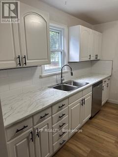 187 Forest Street, Chatham-Kent, Ontario  N7L 2A7 - Photo 12 - X12484417