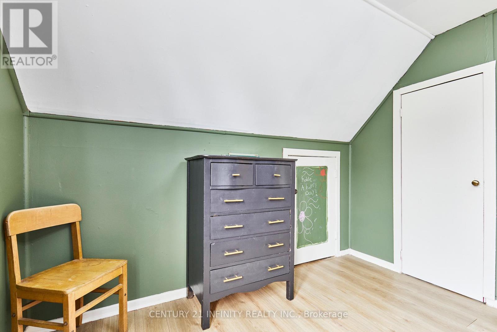 35 Caroline Street, Port Hope, Ontario  L1A 1Y6 - Photo 20 - X12484427