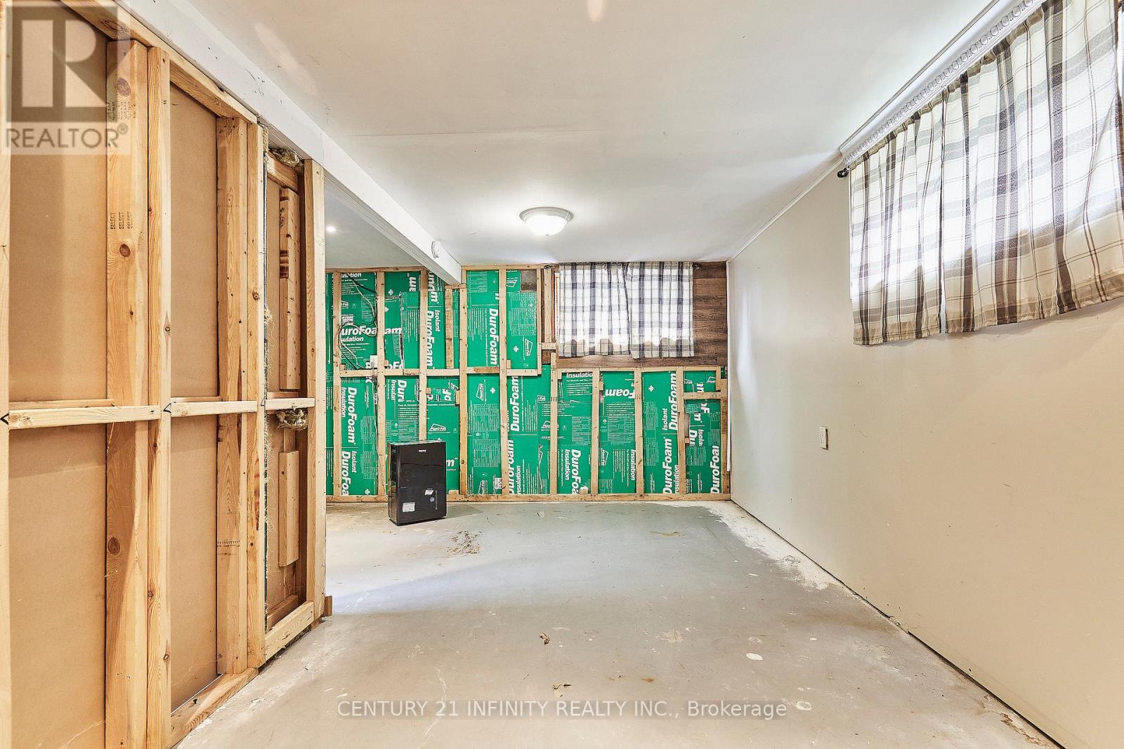 35 Caroline Street, Port Hope, Ontario  L1A 1Y6 - Photo 26 - X12484427