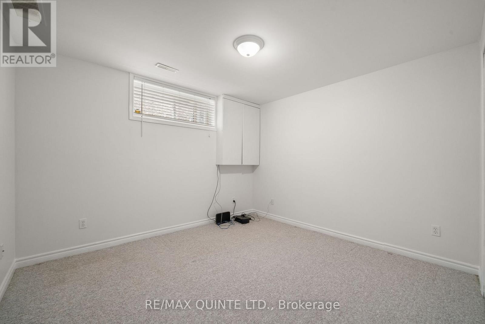 14 Hilton Place, Belleville, Ontario K8P 5N2 - Photo 33 - X12484431