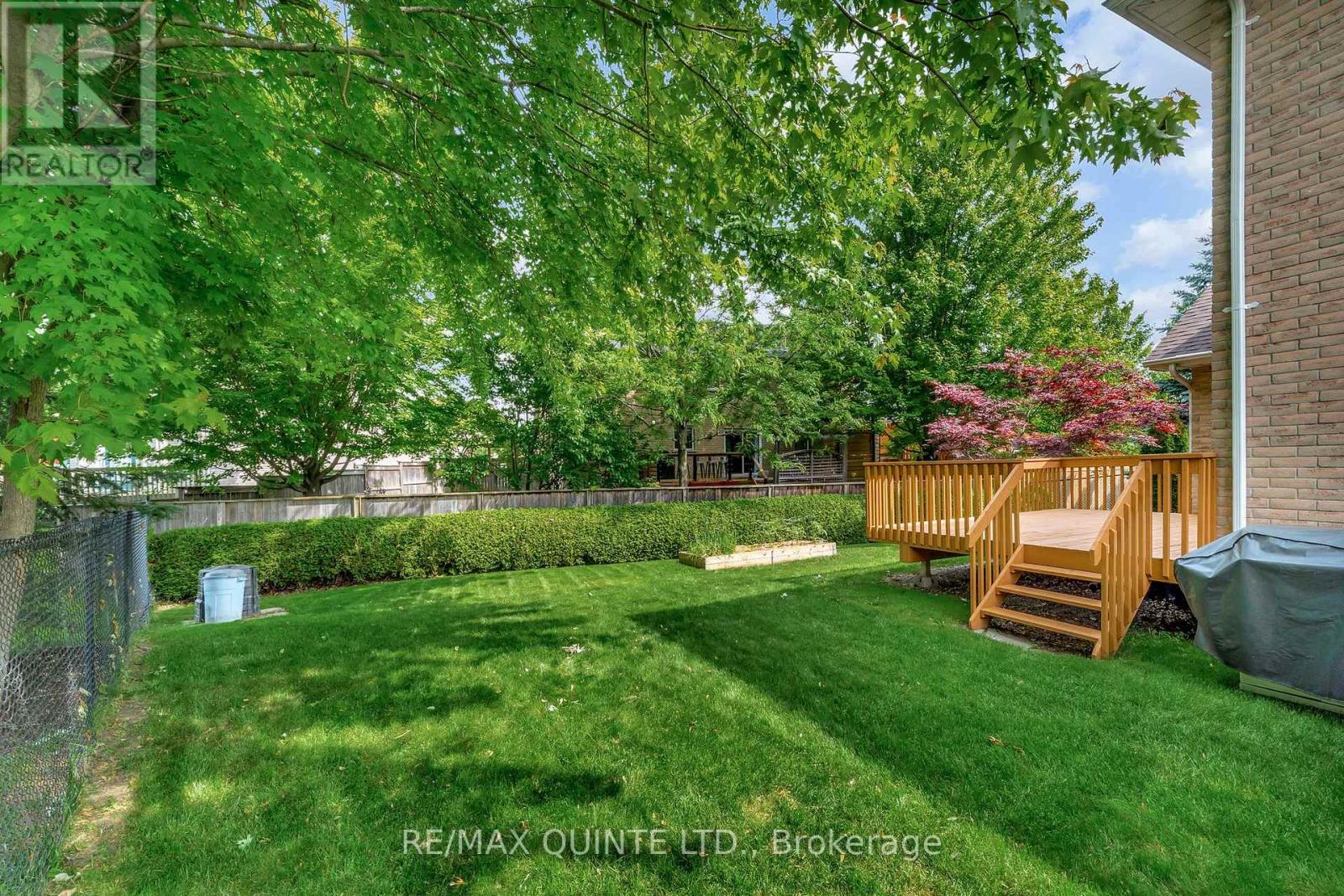 14 Hilton Place, Belleville, Ontario K8P 5N2 - Photo 40 - X12484431