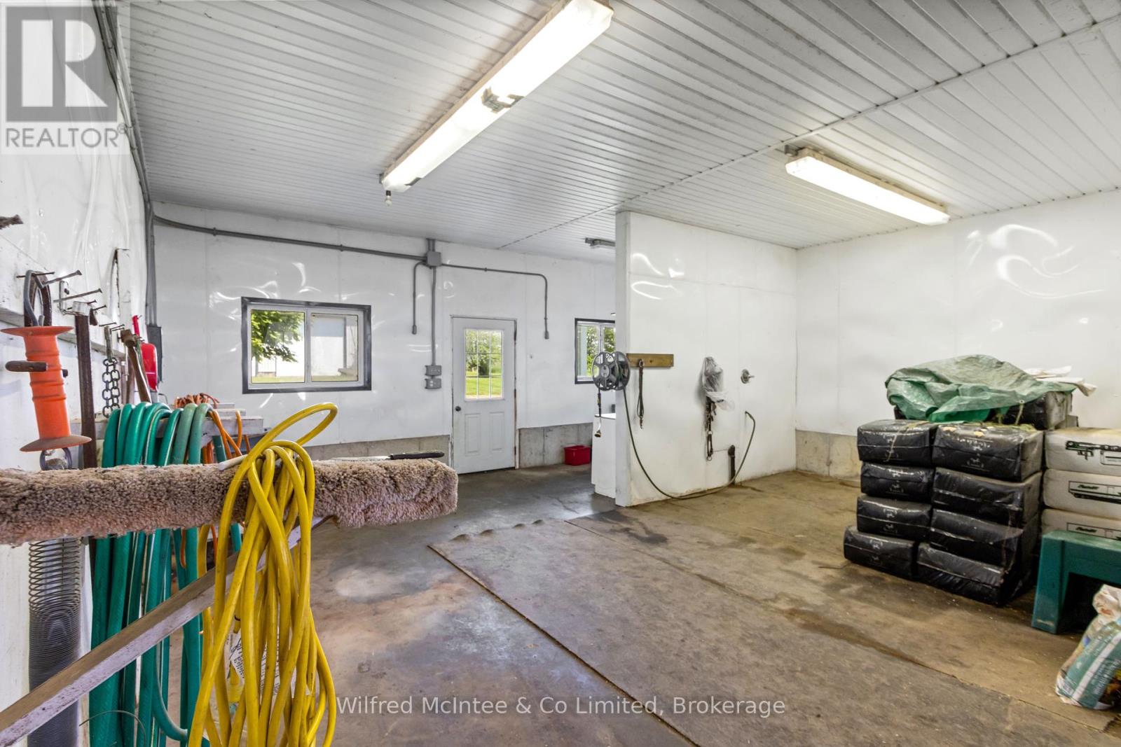 952 Bruce Road 23, Kincardine, Ontario  N0G 2T0 - Photo 25 - X12059209