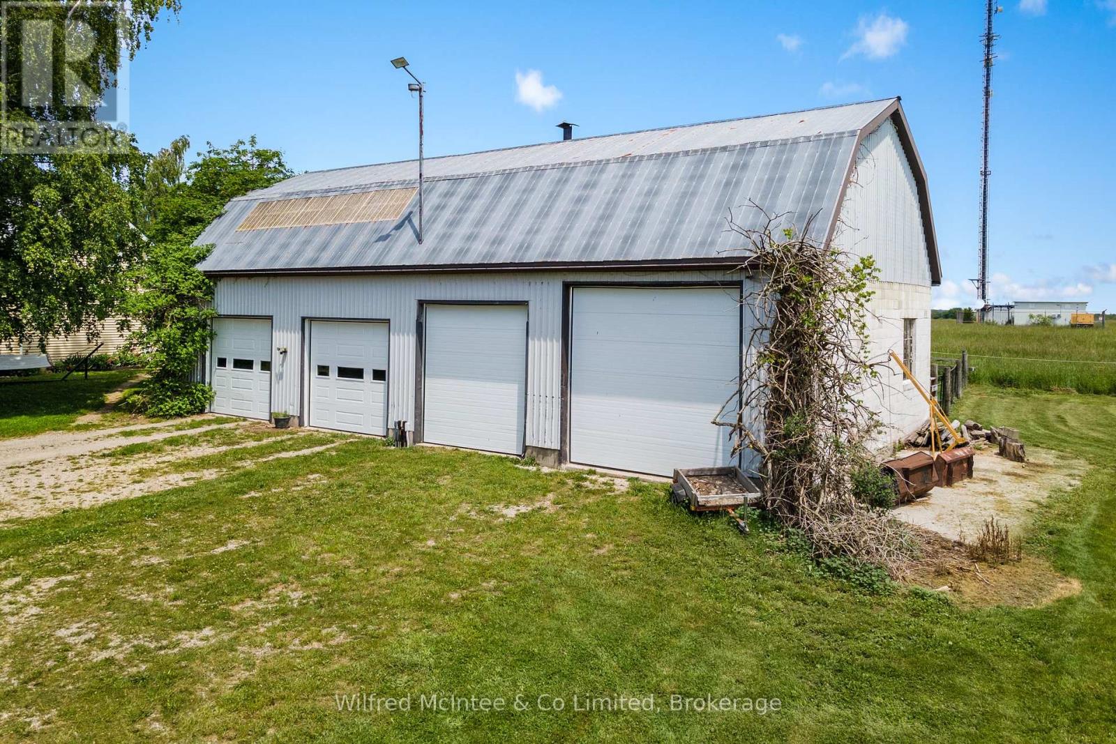 952 Bruce Road 23, Kincardine, Ontario  N0G 2T0 - Photo 29 - X12059209