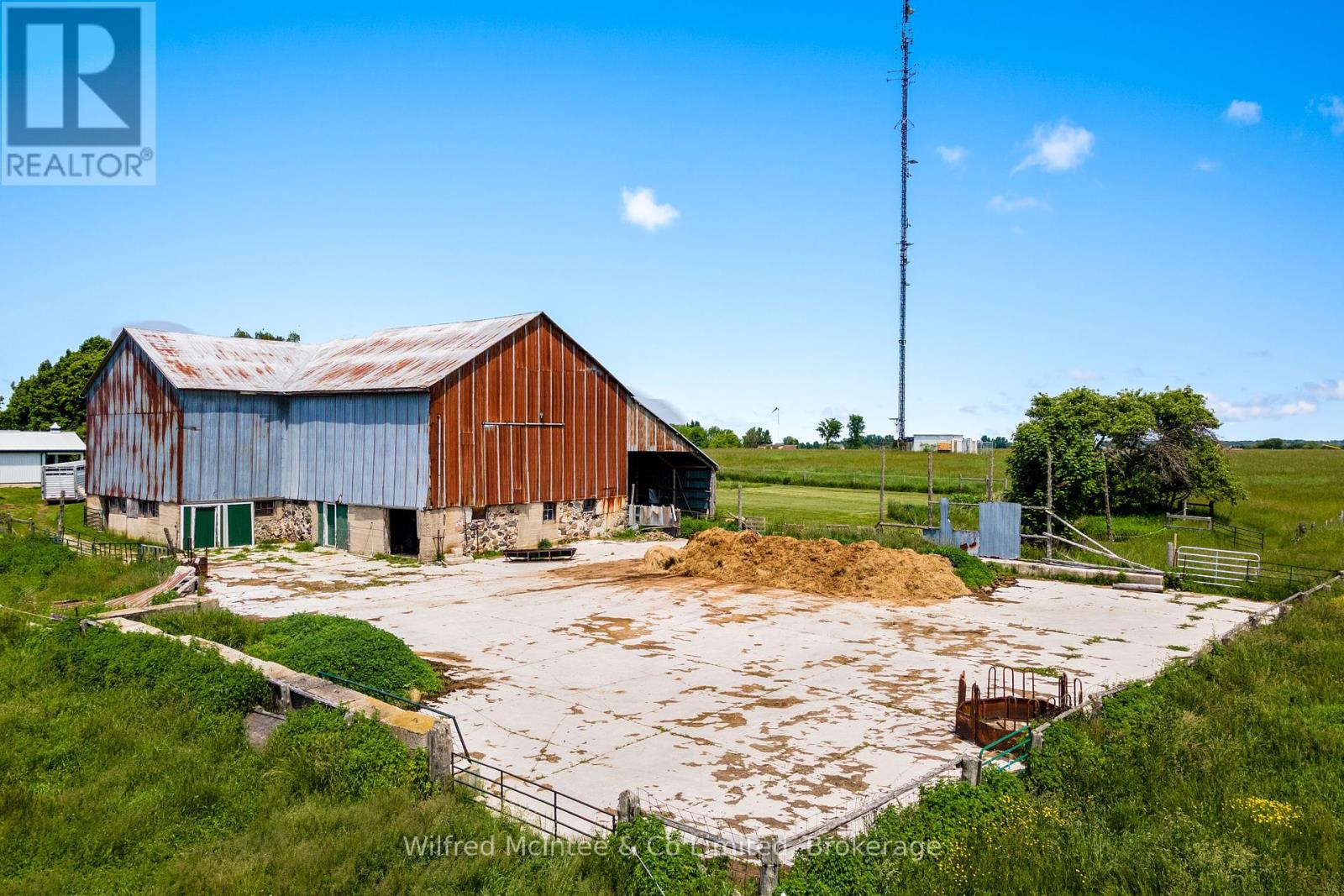 952 Bruce Road 23, Kincardine, Ontario  N0G 2T0 - Photo 34 - X12059209