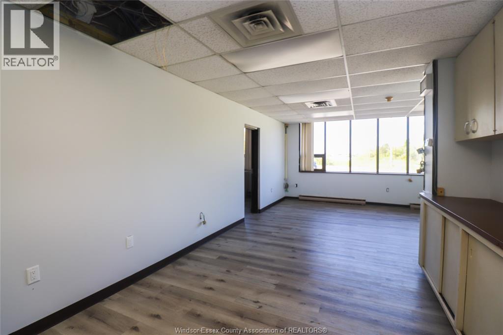 2130 South Pacific Avenue Unit# 2, Windsor, Ontario  N8X 2A3 - Photo 8 - 25027287