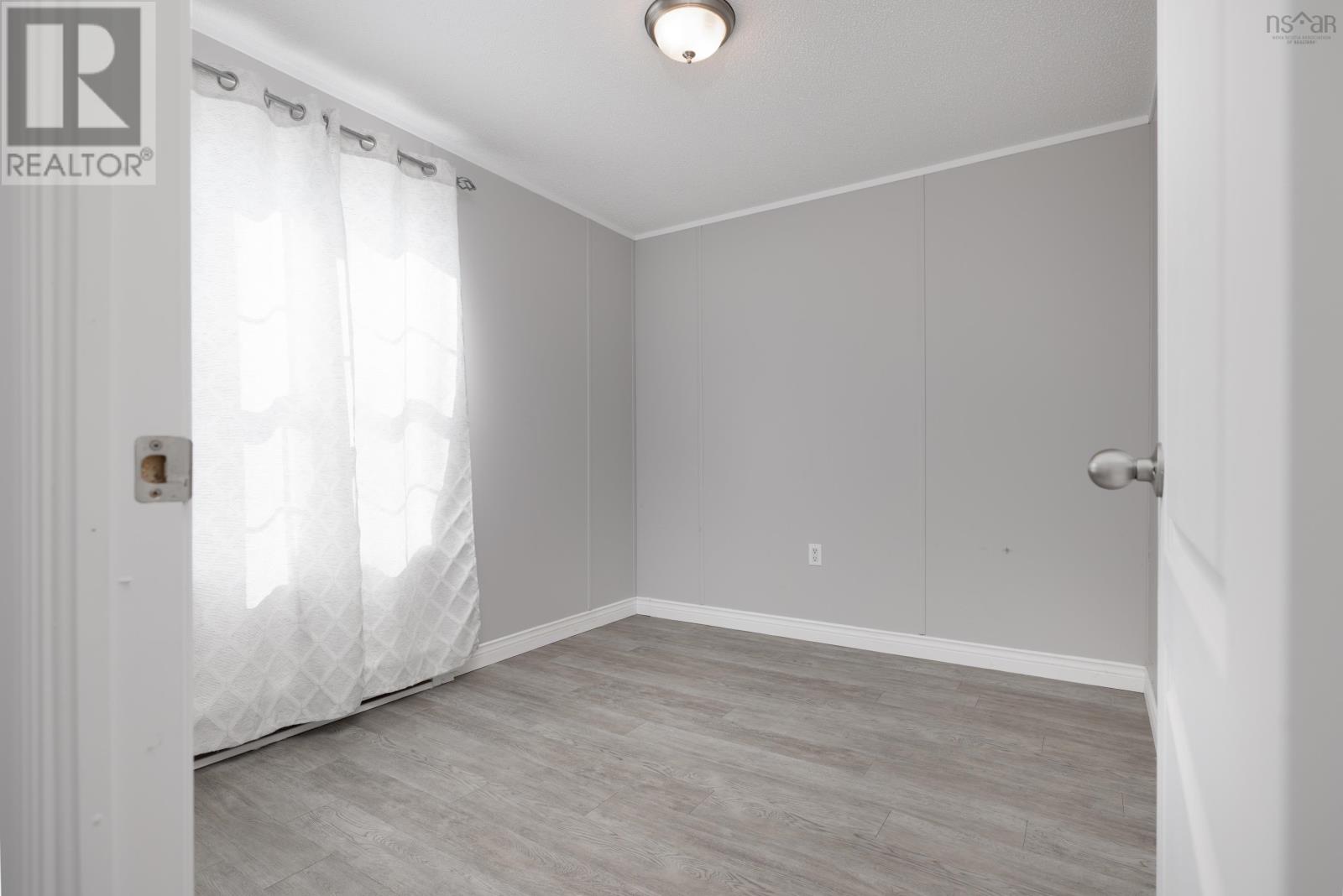 452 Glen Rise Drive, Beaver Bank, Nova Scotia  B4E 1M5 - Photo 10 - 202524395