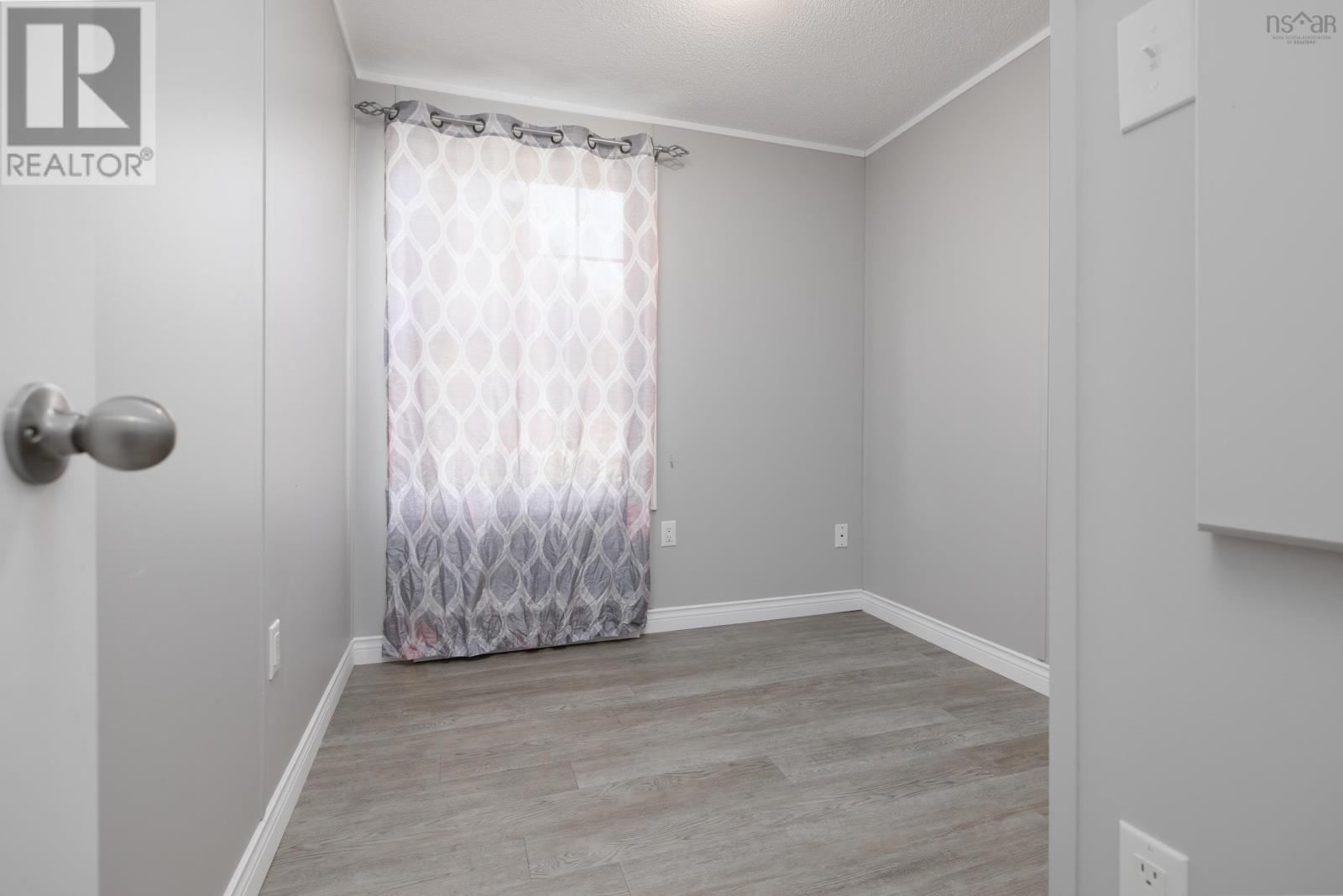 452 Glen Rise Drive, Beaver Bank, Nova Scotia  B4E 1M5 - Photo 11 - 202524395