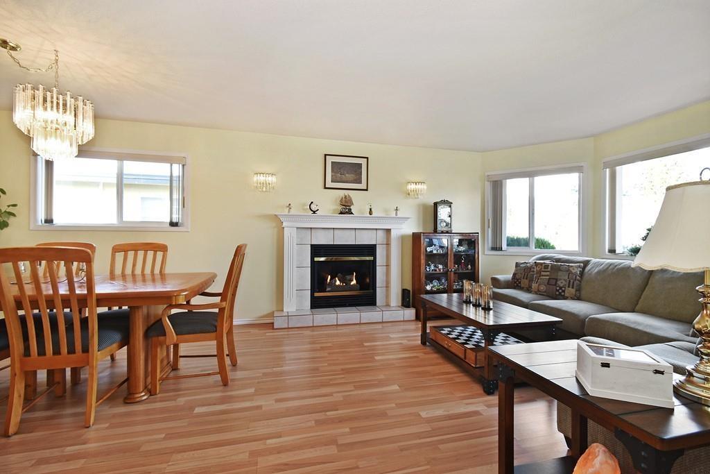 45430 Bernard Avenue, Chilliwack Proper West, Chilliwack, British Columbia  V2P 1H4 - Photo 4 - R3062028