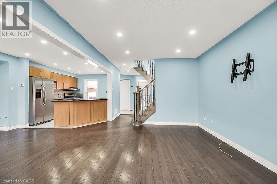 39 Blue Spruce Street, Brampton, Ontario  L6R 1C4 - Photo 17 - 40767182