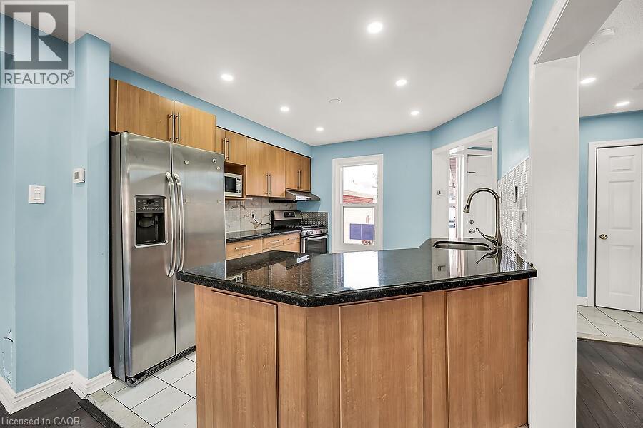 39 Blue Spruce Street, Brampton, Ontario  L6R 1C4 - Photo 13 - 40767182