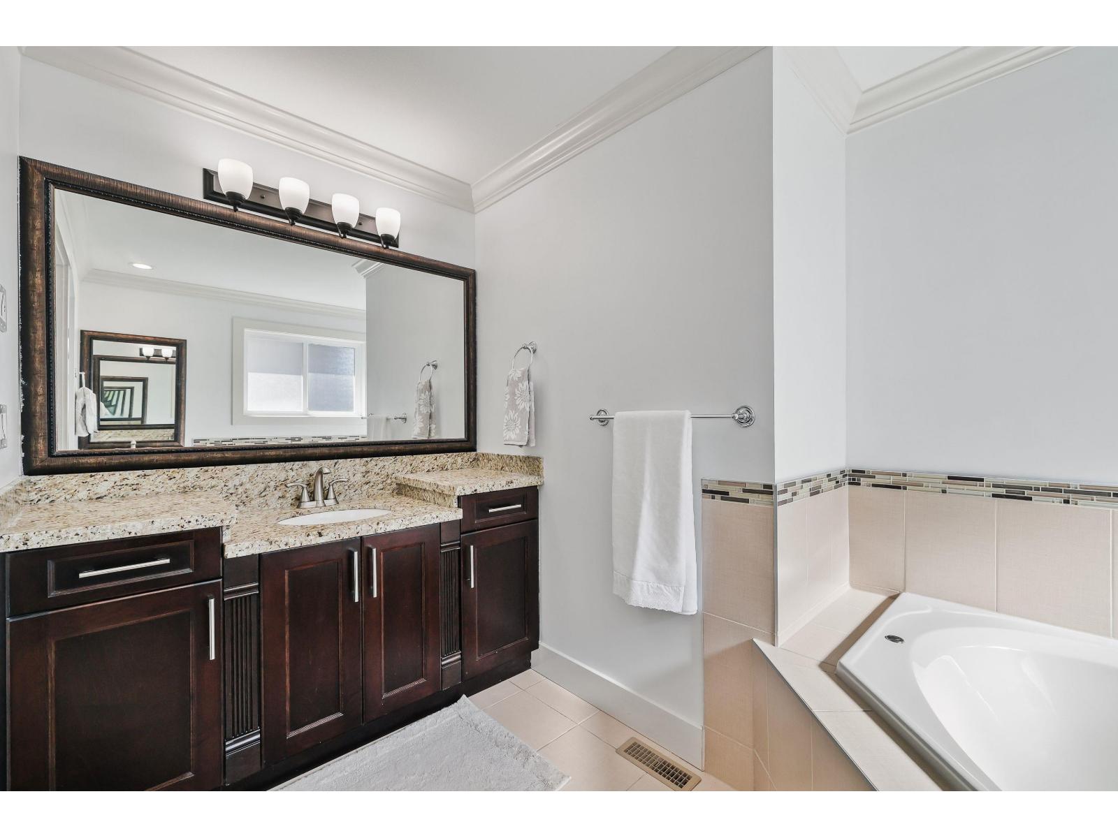 5017 223 Street, Langley, British Columbia V2Y 2V4 - Photo 15 - R3052093