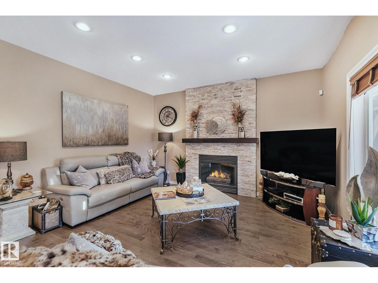 8619 160 Av Nw, Edmonton, Alberta  T5Z 3H9 - Photo 6 - E4463674