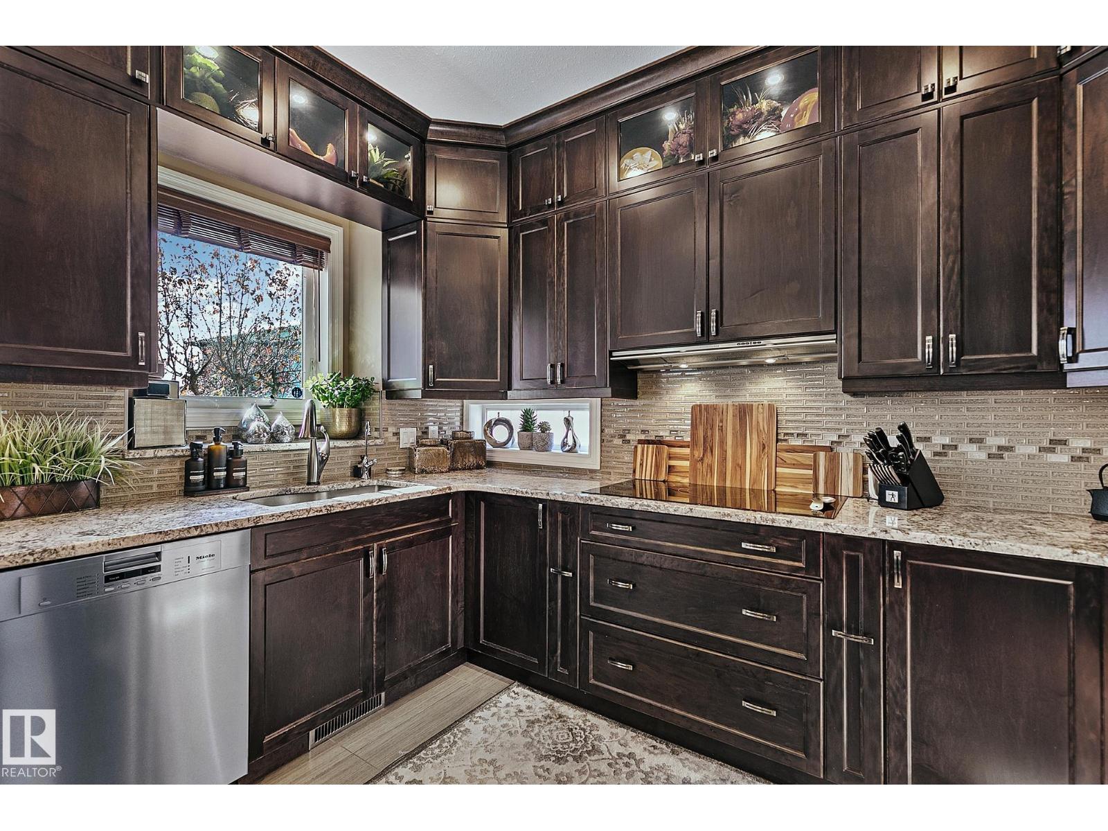 8619 160 Av Nw, Edmonton, Alberta  T5Z 3H9 - Photo 15 - E4463674