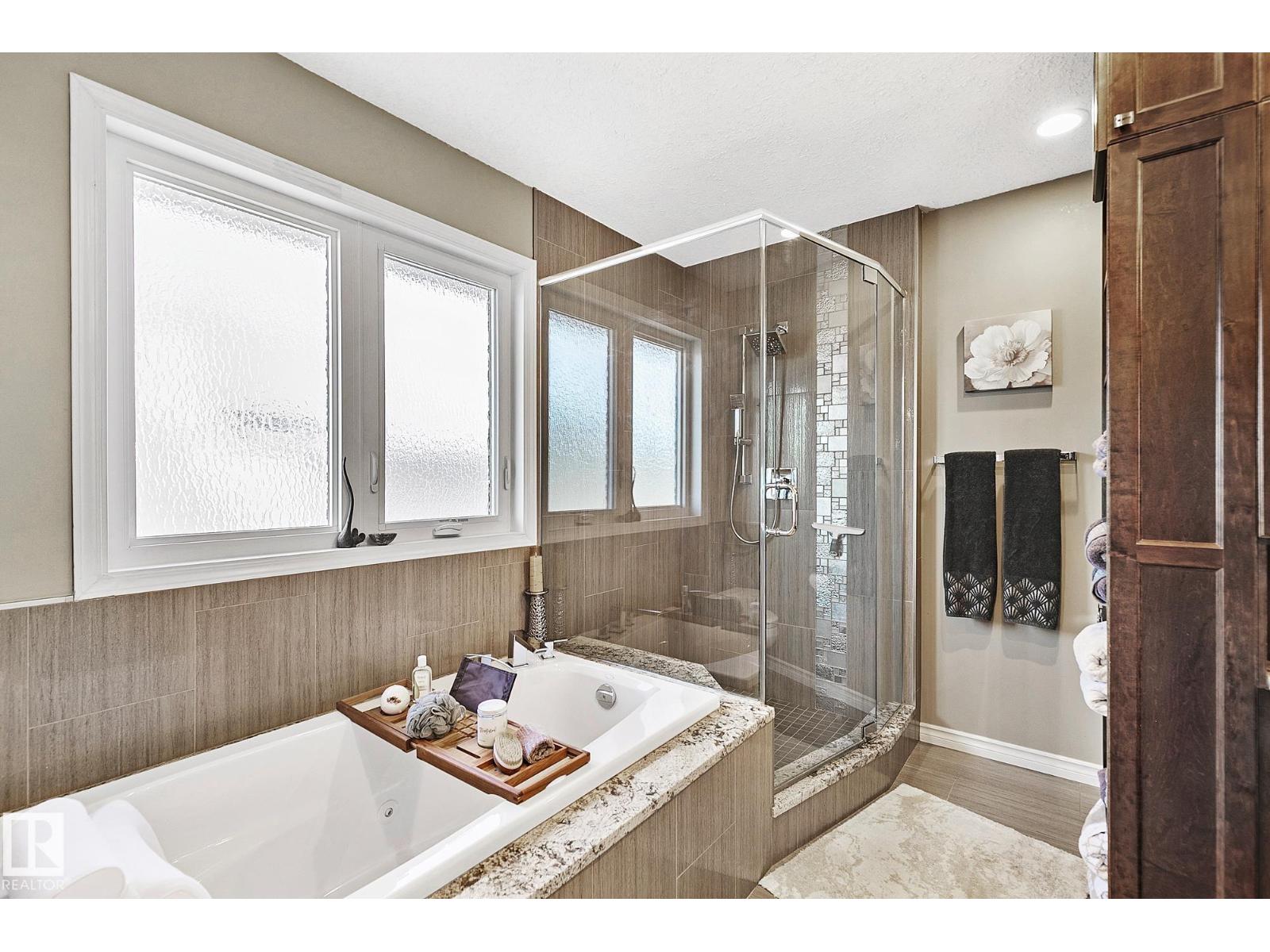 8619 160 Av Nw, Edmonton, Alberta  T5Z 3H9 - Photo 34 - E4463674
