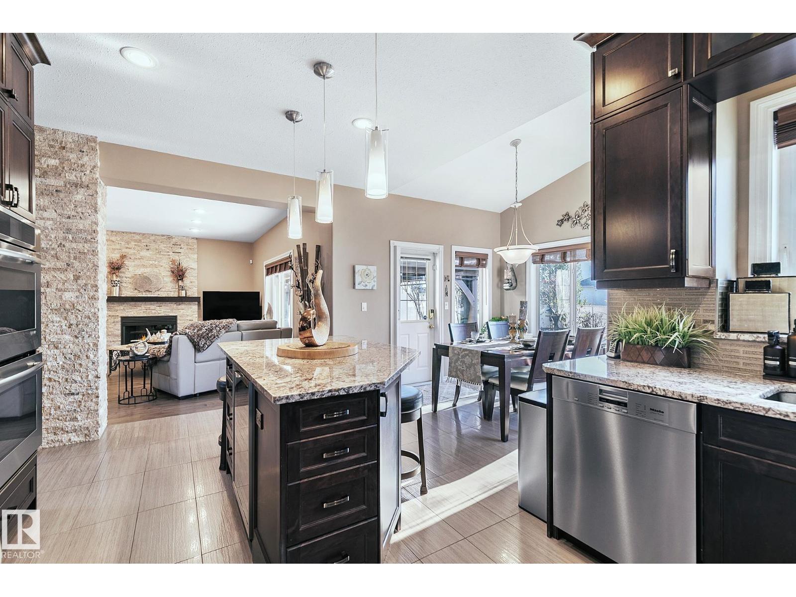 8619 160 Av Nw, Edmonton, Alberta  T5Z 3H9 - Photo 18 - E4463674