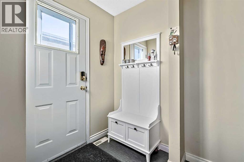 1531 11 Avenue Se, High River, Alberta  T1V 1P9 - Photo 13 - A2264399