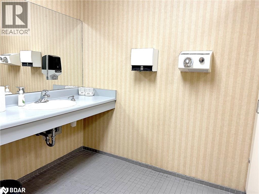85 Bayfield Street Unit# 204, Barrie, Ontario  L4M 3A7 - Photo 20 - 40782493