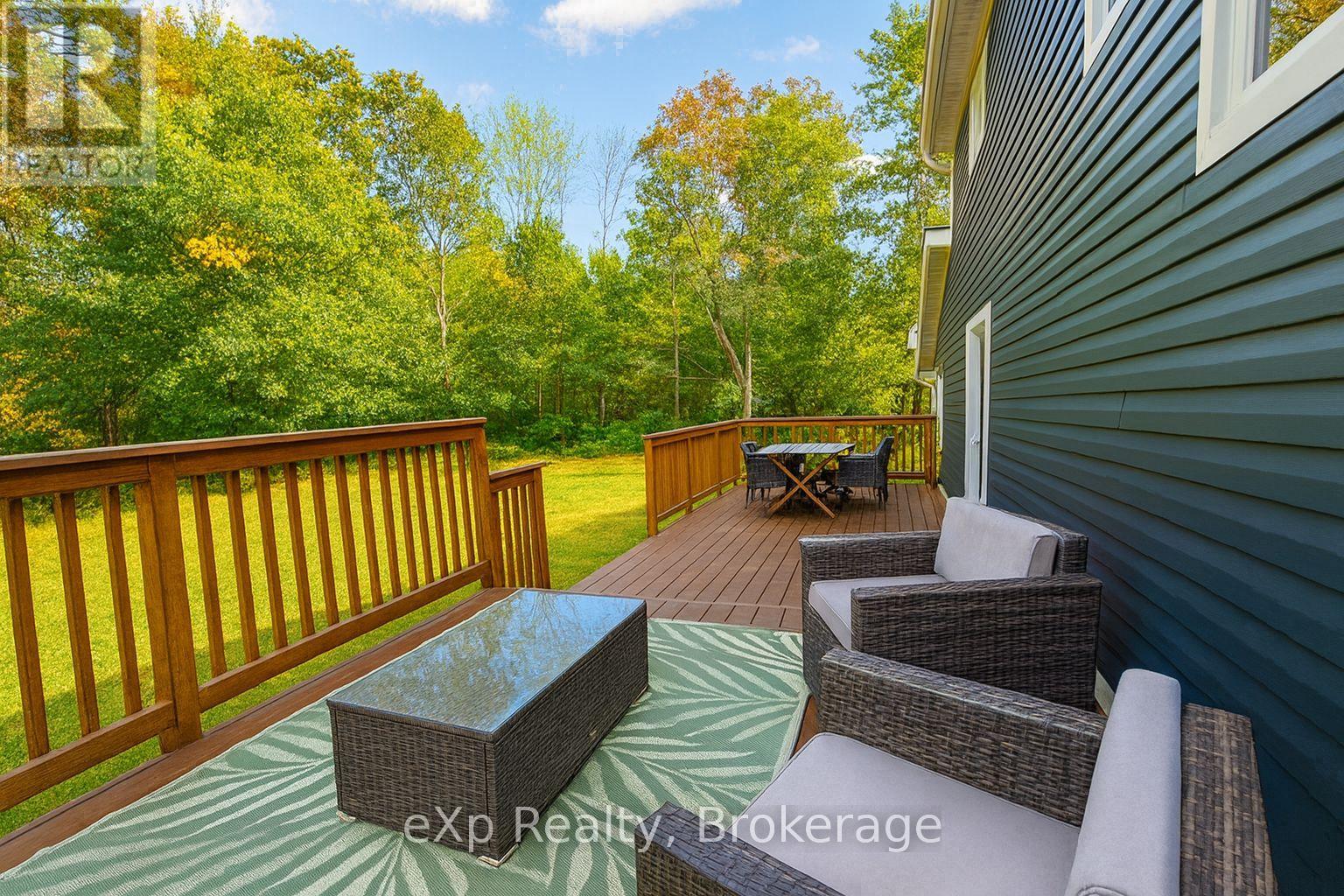 1382 Muskoka Rd 169 N, Gravenhurst, Ontario  P1P 1R2 - Photo 39 - X12414111