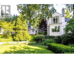 12 FOREST GLEN CRESCENT, Toronto, Ontario