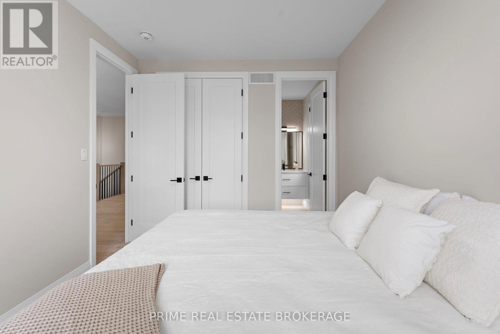 Photo 27 of 50 for 2540 Bridgehaven Drive