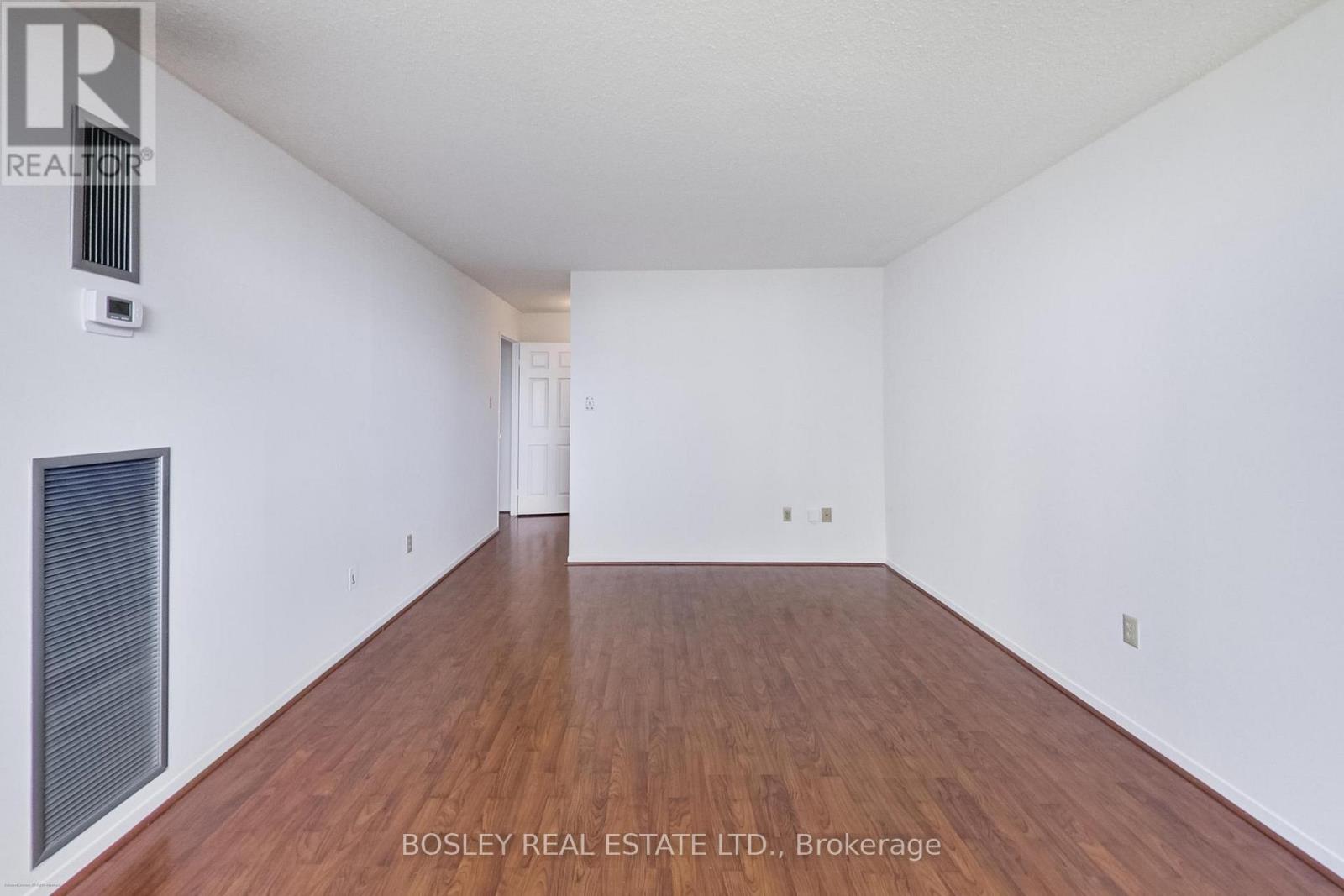 902 - 75 Wynford Heights Crescent, Toronto, Ontario  M3C 3H9 - Photo 12 - C12484421