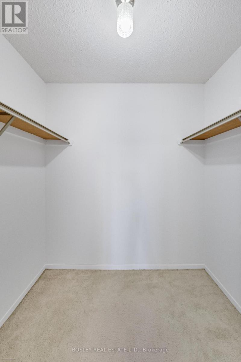 902 - 75 Wynford Heights Crescent, Toronto, Ontario  M3C 3H9 - Photo 14 - C12484421