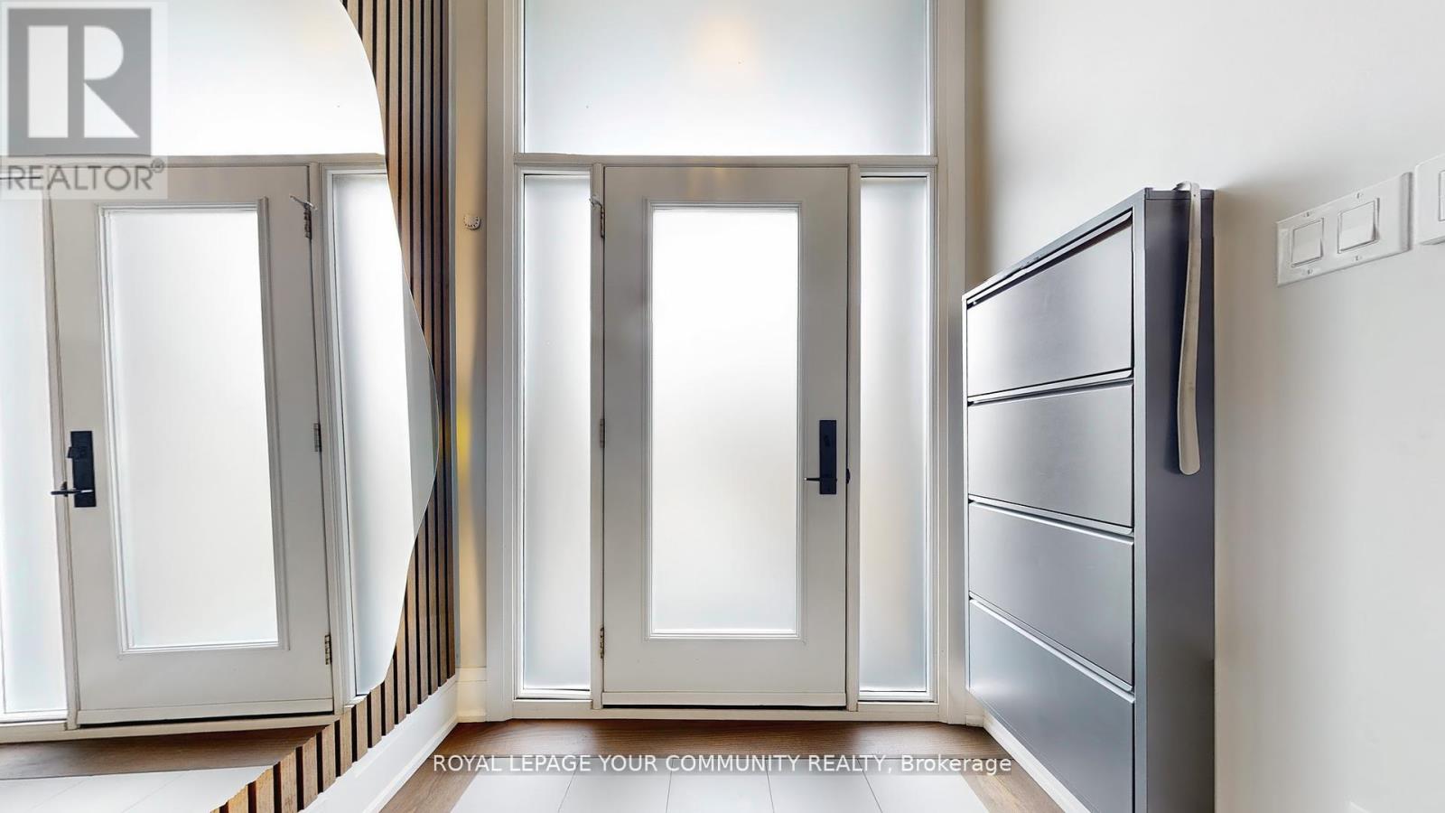 29 Manadon Drive, Toronto, Ontario  M2M 1W8 - Photo 30 - C12484428