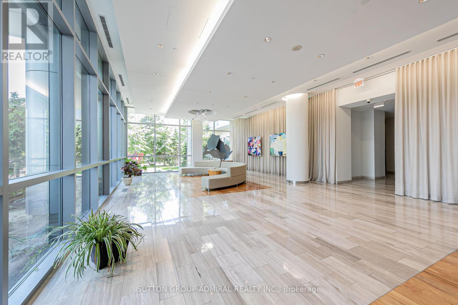 1610 - 62 Forest Manor Road, Toronto, Ontario  M2J 1M6 - Photo 4 - C12484444